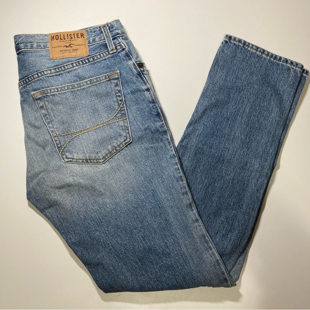 Hollister Men’s Skinny 32 x 32 Blue Denim Jeans Medium Light Wash Button Fly